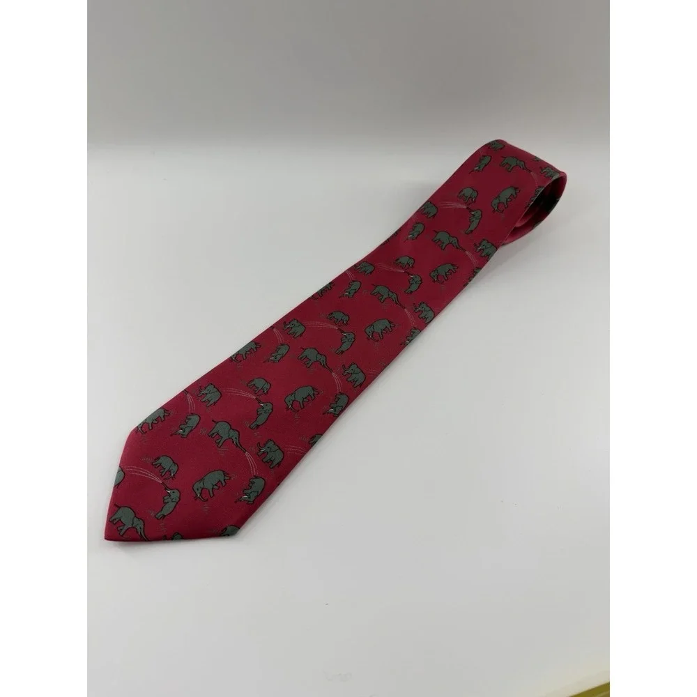 Hermes Paris Necktie Elephant Print 100% Silk Red Men's France Luxury High End